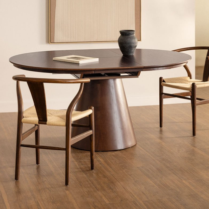 Montana Extendable Dining Table – Oak Veneer Design