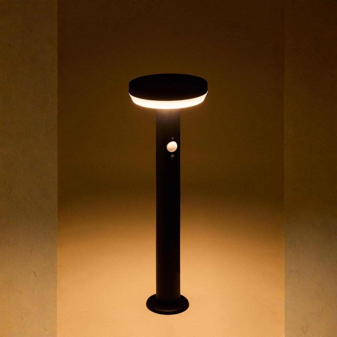 Ovint Outdoor Solar LED Beacon in Stainless Steel