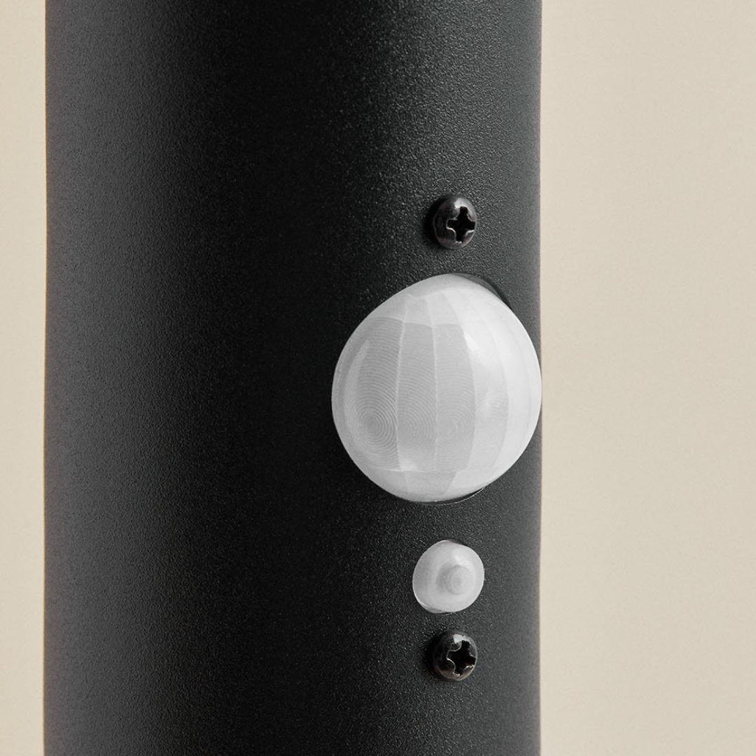 Ovint Outdoor Solar LED Beacon in Stainless Steel