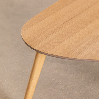 Yavik Side Table in MDF and Oak – Nordic Design