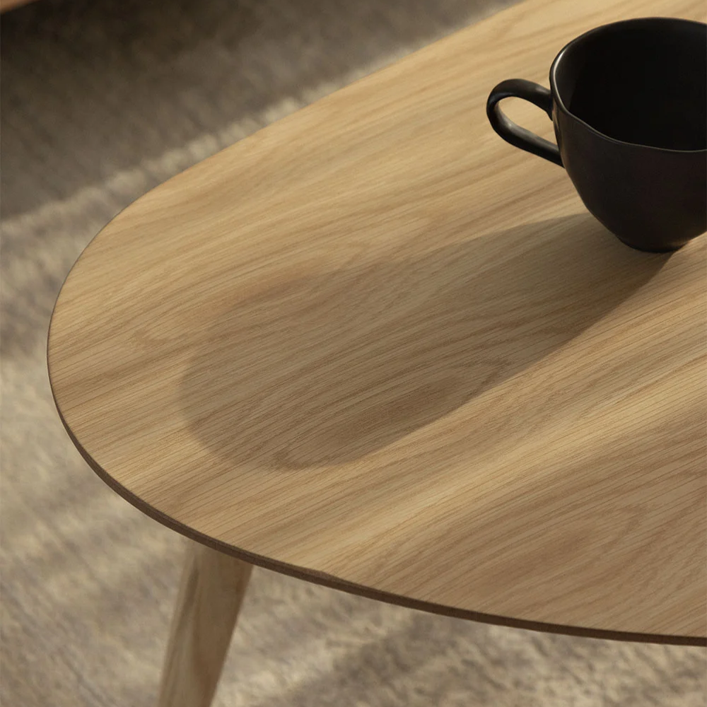 Yavik Coffee Table in MDF & Oak – Natural Wood Finish